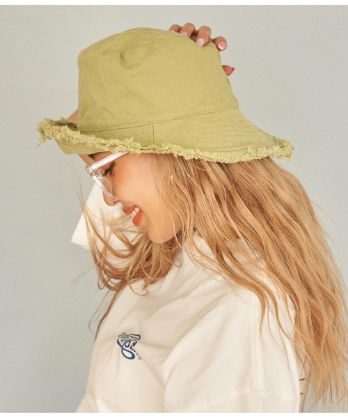 anap mimpi（アナップミンピ）の「リバーシブル キャンバス フリンジ バケットハット（ハット・レディース・ブラック/カーキ/ホワイト・FREE）」の14枚目の写真