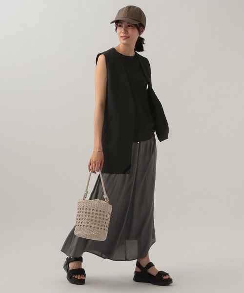 Elura（エルーラ）の「夏ラクミドルジレ/107177（ベスト・レディース・ベージュ/ブラック・FREE）」の4枚目の写真