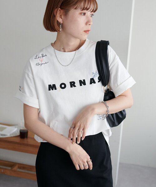 DISCOAT(ディスコート)の「【WEB限定】総柄刺繍ロゴTシャツ《ユニセックス》(Tシャツ/カットソー・レディース・ピンク/オフホワイト/チャコールグレー/ネイビー・SMALL/FREE)」の9枚目の写真