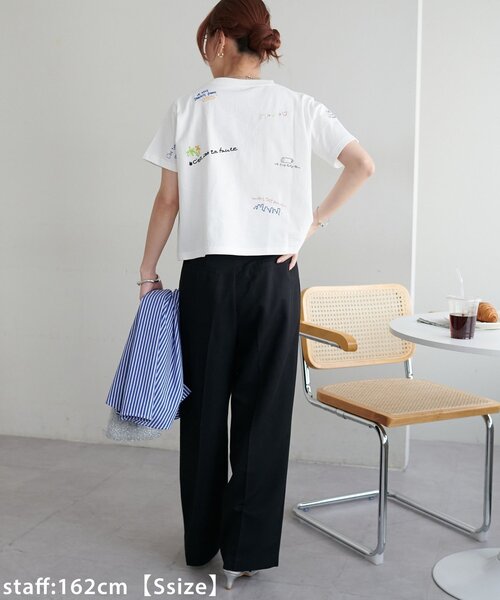 DISCOAT(ディスコート)の「【WEB限定】総柄刺繍ロゴTシャツ《ユニセックス》(Tシャツ/カットソー・レディース・ピンク/オフホワイト/チャコールグレー/ネイビー・SMALL/FREE)」の20枚目の写真