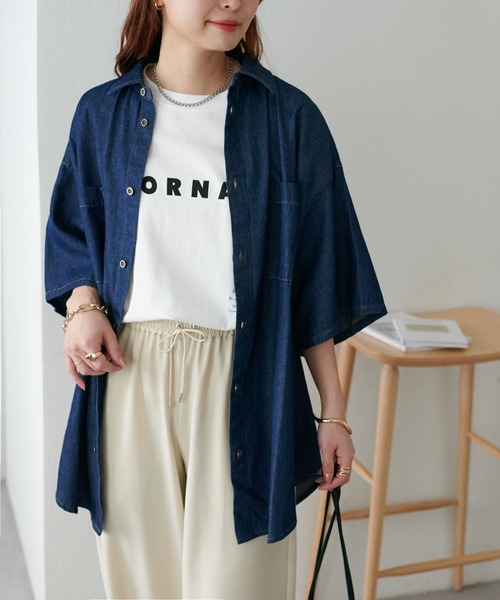 DISCOAT(ディスコート)の「【WEB限定】総柄刺繍ロゴTシャツ《ユニセックス》(Tシャツ/カットソー・レディース・ピンク/オフホワイト/チャコールグレー/ネイビー・SMALL/FREE)」の5枚目の写真