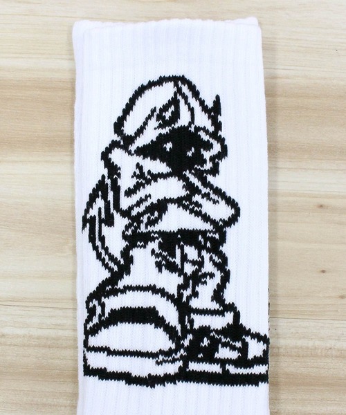 HUF(ハフ)の「レイブ クルー ソックス 靴下 RAVE CREW SOCK(ソックス/靴下・メンズ・ネイビー/ホワイト・OS)」の4枚目の写真
