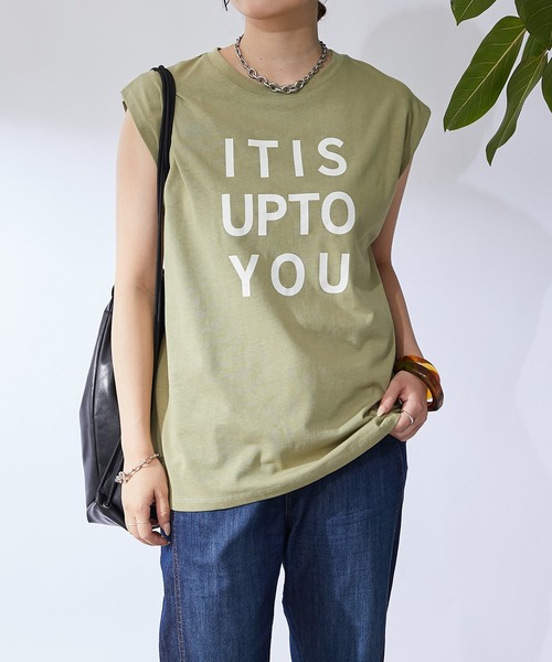 un dix cors（アンディコール）の「《着回しやすい・着心地さらっと》ロゴノースリカットソー（Tシャツ/カットソー・レディース・ネイビー/オフホワイト/カーキ・FREE）」の2枚目の写真