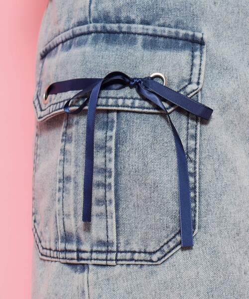 PINK-latte（ピンクラテ）の「◆【130cmあり】リボンディテールカーゴスカート（スカート・キッズ・ブラック/アイボリー/ブルー系9・14/15 /16/13）」の15枚目の写真