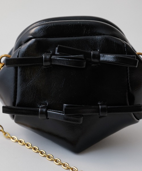 DEICY（デイシー）の「ミニリボンフレームクラッチチェーンバッグ（ショルダーバッグ・レディース・レッド/ピンク/ブラック・FREE）」の7枚目の写真