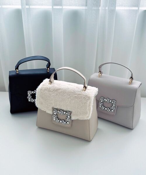 MAJESTIC LEGON（マジェスティックレゴン）の「ビジューバックルバッグ（ショルダーバッグ・レディース・グレイッシュベージュ/ブラック/ベージュ系その他2・FREE）」の12枚目の写真