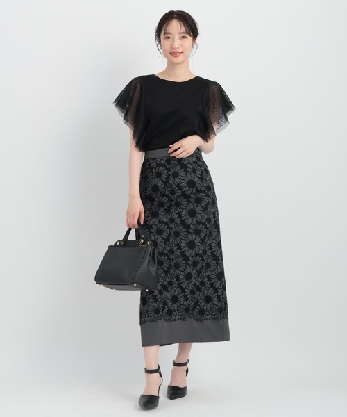 Andemiu（アンデミュウ）の「レースキリカエＩラインスカート136085（スカート・レディース・ベージュ/オレンジ/チャコールグレー・SMALL/MEDIUM）」の4枚目の写真