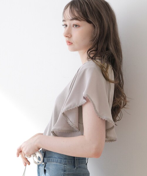couture brooch(クチュールブローチ)の「◆【洗える・二の腕カバー】ピコレースフレア袖テレコ(Tシャツ/カットソー・レディース・オフホワイト/ブラック/グレー・36/38/40/42)」の21枚目の写真