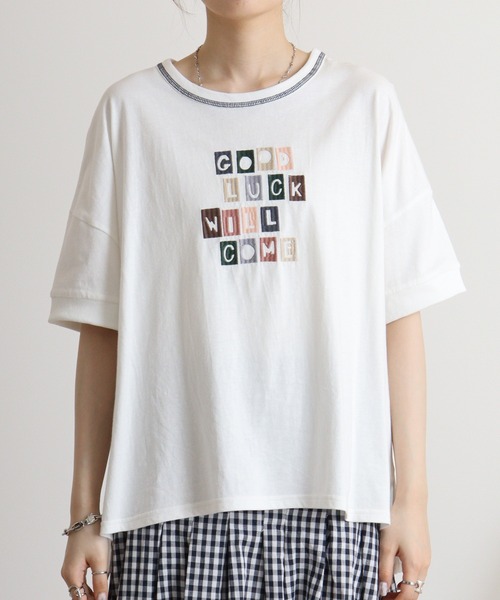 tシャツ EMAGO タイポグラフィーロゴ刺繍Tシャツ レディース 楽天市場】タイポグラフィーロゴ刺繍Tシャツ emago 夏 Tシャツ