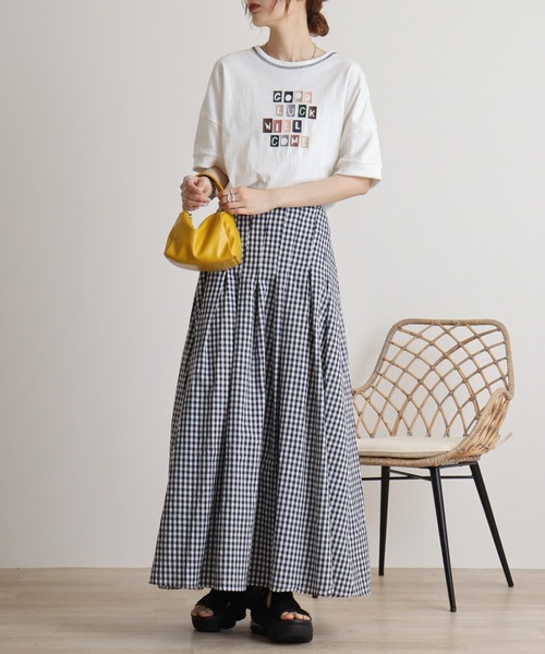 EMAGO タイポグラフィーロゴ刺繍Tシャツ（Tシャツ/カットソー