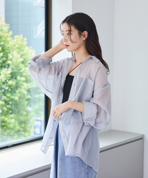 Kastane（カスタネ）の「【4色展開】シアーBIGシャツ（シャツ/ブラウス・レディース・ブラック/グレー/ピンク/アイボリー・FREE）」の19枚目の写真