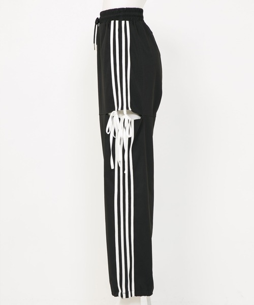 Diable baiser（ディアブルベーゼ）の「ラインリボンデザイントラックパンツ（その他パンツ・レディース・グレー/ブラック・MEDIUM）」の3枚目の写真