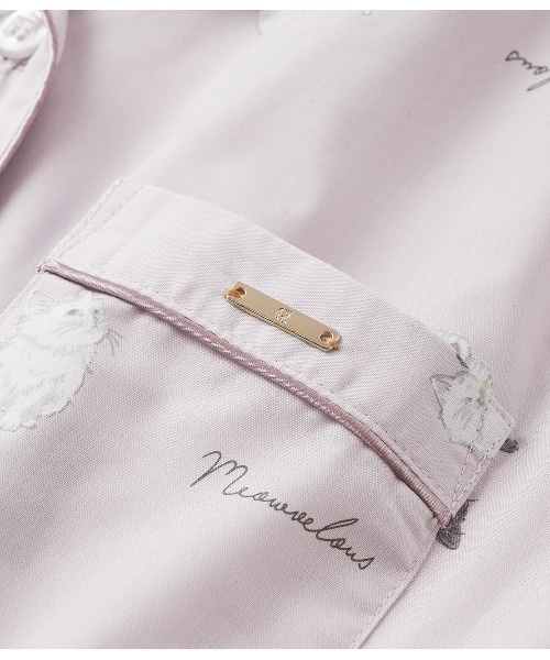 PEACH JOHN（ピーチジョン）の「【前開きのコットン混のセットアップルームウエア◎メンズサイズも！】コットン混ワンポイントシャツパジャマ（ルームウェア/パジャマ・レディース・ネイビー/ライトブルー/スモークピンク・1/2/3）」の13枚目の写真