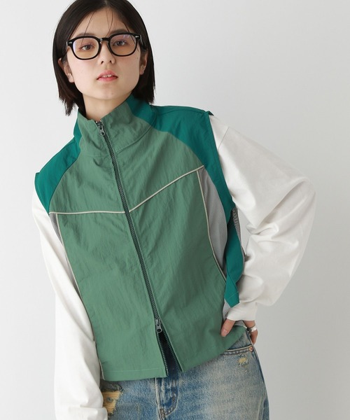 RAGEBLUE(レイジブルー)の「セットアップ対応/パイピングナイロンショートベスト(ベスト・レディース・グリーン/ネイビー・FREE)」の11枚目の写真