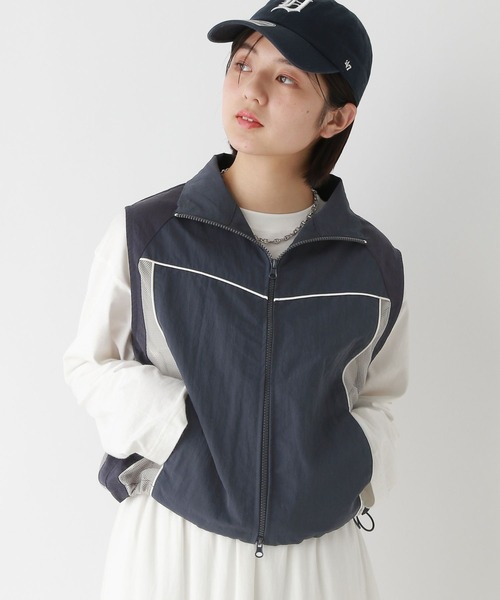 RAGEBLUE(レイジブルー)の「セットアップ対応/パイピングナイロンショートベスト(ベスト・レディース・グリーン/ネイビー・FREE)」の12枚目の写真