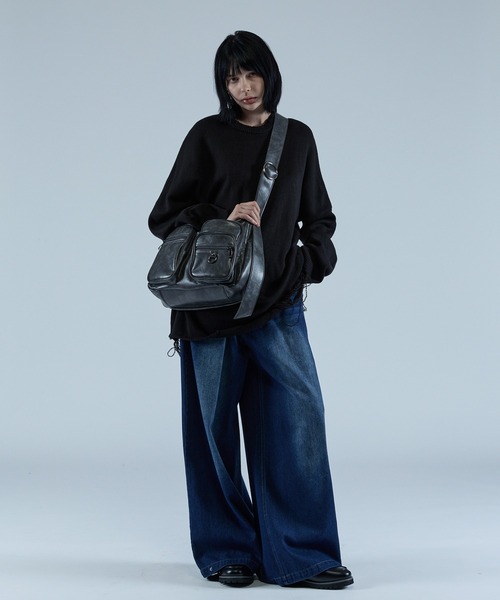 CIASENSE(シアセンス)の「ビッグマルチポケットヴィンテージデザインショルダーバッグ/Big multi-pocket vintage design shoulder bag(ショルダーバッグ・メンズ・チャコールグレー/ブラック・FREE)」の12枚目の写真