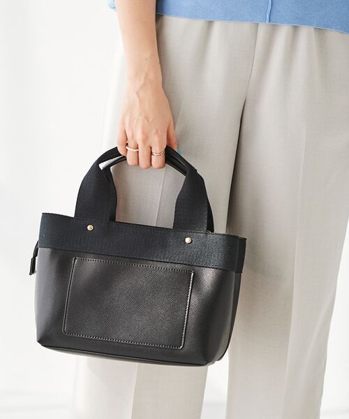 le.coeur blanc（ルクールブラン）の「PUパーテーショントート（トートバッグ・レディース・アイボリー/ブラック/グレー・FREE）」の7枚目の写真