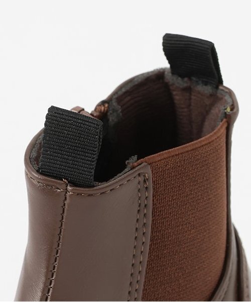 petit main（プティマイン）の「サイドゴアブーツ（ブーツ・キッズ・ライトベージュ/ブラウン/ブラック・15cm/16cm/17cm/18cm/14cm/19cm）」の8枚目の写真