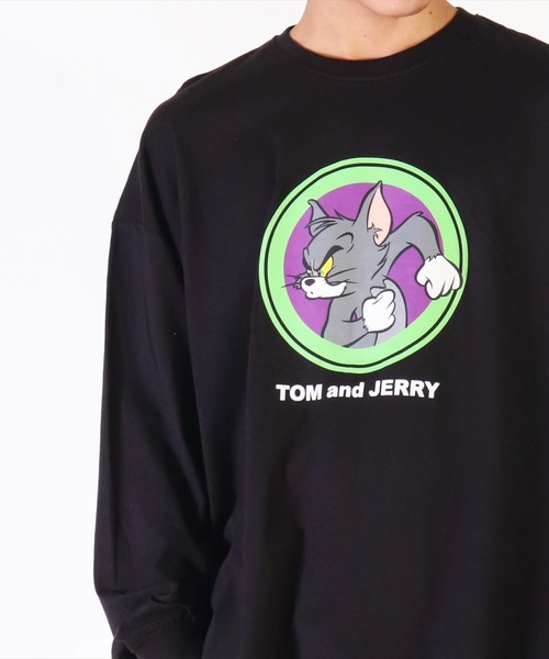 Tom&Jerry(トムアンドジェリー)の「(DV)【トムとジェリー】【ユニセックス】プリント 長袖 Tシャツ(Tシャツ/カットソー・メンズ・ベージュ/ホワイト系2/ホワイト系1/ダークグリーン/ネイビー/チャコールグレー/オレンジ/ブラック・X-LARGE/MEDIUM/LARGE)」の4枚目の写真