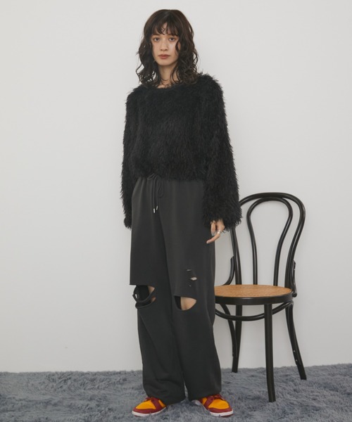 MERLOT(メルロー)の「ダメージワイドスウェットパンツ(スウェットパンツ・レディース・ブラック/グレー/アイボリー・FREE)」の22枚目の写真