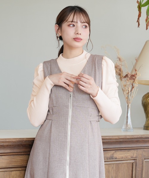 ASTORIA ODIER（アストリアオディール）の「パワショルニット（ニット/セーター・レディース・ブラック/ライトグレー/グレイッシュブルー/アイボリー・SMALL/MEDIUM/LARGE）」の3枚目の写真
