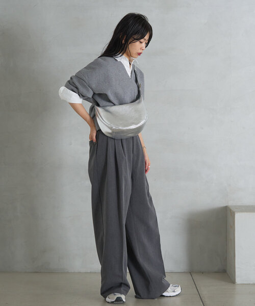 russet（ラシット）の「［WEB限定］ソフトレザーラウンドショルダーバッグ(CE-1470-WEB)（ショルダーバッグ・レディース・シルバー・FREE）」の17枚目の写真