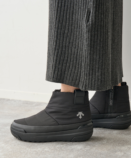 Spick & Span(スピックアンドスパン)の「《追加》DESCENTE / デサント D.TRACE TW B 23.1(ブーツ・レディース・ブラック/キャメル・23cm/24cm/25cm)」の2枚目の写真