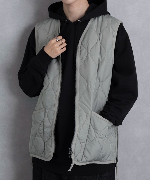 TAION(タイオン)の「【TAION】MILITARY W-ZIP V NECK DOWN JKT TAION-101ZML-1(ダウンベスト・メンズ・ブラック/ダークオリーブ/ダークグリーン・M/L/XL)」の3枚目の写真