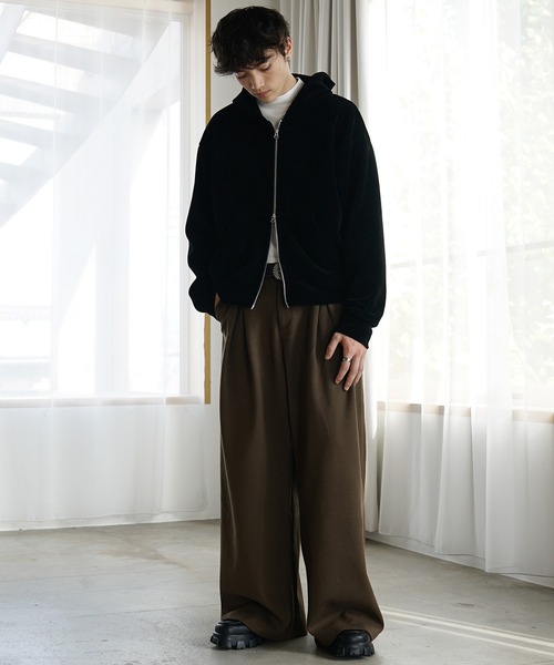 MinoriTY（マイノリティ）の「【MinoriTY】ヘビーウェイトスウェードライクダブルタックバギースラックス メンズ ワイドパンツ バギーパンツ 微起毛 春服 冬服 ルーズフィット オーバーサイズ（スラックス・メンズ・ブラック/ブラウン・M/L）」の16枚目の写真