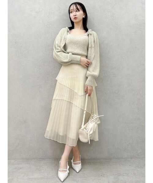 dazzlin（ダズリン）の「ミニシャギーラメニットキャミ（キャミソール・レディース・その他1/レッド/ピンク/グレー/ベージュ・FREE）」の8枚目の写真