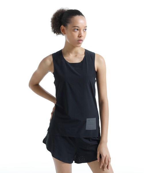 Y-3(ワイスリー)の「W RUN TANK(Tシャツ/カットソー・レディース・ブラック・X-SMALL/MEDIUM/XX-SMALL/SMALL)」の1枚目の写真