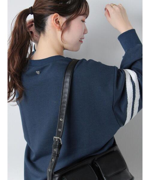 ehka sopo（エヘカソポ）の「◎プレート付袖レーススウェット（Tシャツ/カットソー・レディース・グレー/サックスブルー/ネイビー・F）」の3枚目の写真
