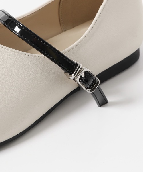 URBAN RESEARCH DOORS（アーバンリサーチドアーズ）の「ワンストラップパンプス（パンプス・レディース・ブラック/ホワイト系その他・38/36/37）」の20枚目の写真