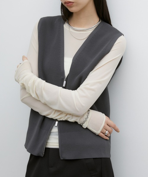 Aunt Marie's(アントマリーズ)の「ZIPリブニットベスト【オールシーズン着用可能!】(ベスト・レディース・チャコールグレー/ライトグレー・FREE)」の6枚目の写真