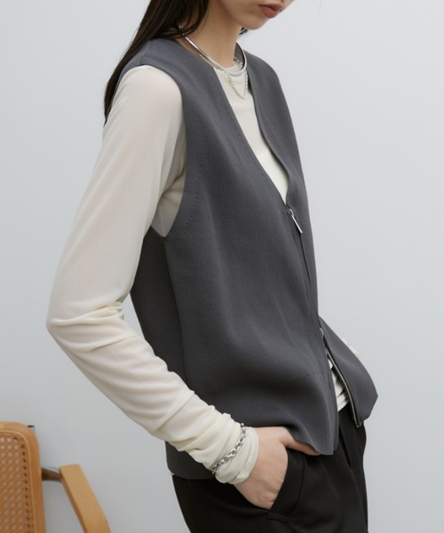 Aunt Marie's(アントマリーズ)の「ZIPリブニットベスト【オールシーズン着用可能!】(ベスト・レディース・チャコールグレー/ライトグレー・FREE)」の18枚目の写真