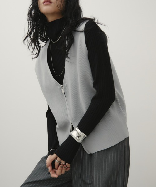 セール】ZIPリブニットベスト【オールシーズン着用可能