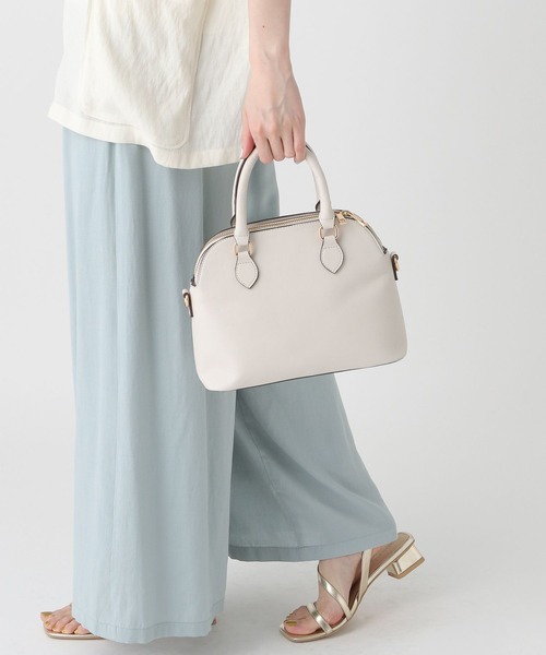 Elura（エルーラ）の「＜2025ceremony＞スマートリュクスエレガント/288146（ハンドバッグ・レディース・アイボリー/ブラック・ONE SIZE）」の4枚目の写真