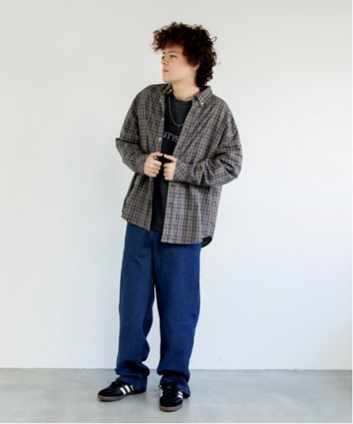 GLAZOS（グラソス）の「【大人向けサイズあり】アソート・ボタンダウン長袖シャツ（シャツ/ブラウス・キッズ・グレー/ブルー/ライトグレー/ブラック・M/S/LL/L）」の5枚目の写真