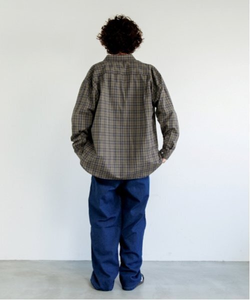 GLAZOS（グラソス）の「【大人向けサイズあり】アソート・ボタンダウン長袖シャツ（シャツ/ブラウス・キッズ・グレー/ブルー/ライトグレー/ブラック・M/S/LL/L）」の17枚目の写真