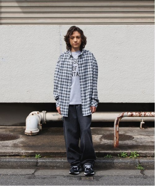 GLAZOS（グラソス）の「【大人向けサイズあり】アソート・ボタンダウン長袖シャツ（シャツ/ブラウス・キッズ・グレー/ブルー/ライトグレー/ブラック・M/S/LL/L）」の19枚目の写真