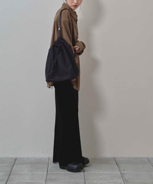 TODAYFUL(トゥデイフル)の「TODAYFUL Pencil Velour Skirt ペンシルベロアスカート/12520805(スカート・レディース・ブラック・38/36)」の9枚目の写真