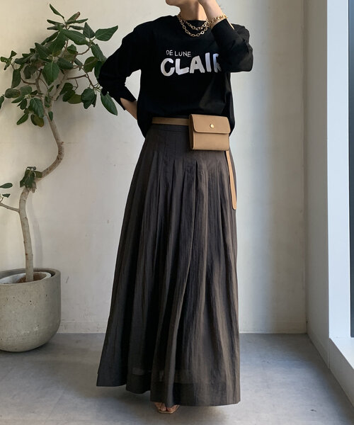 DouDou(ドゥドゥ)の「【WEB限定】CLAIRハンドロゴロンTEE(Tシャツ/カットソー・レディース・オフホワイト/ネイビー/ブラック・FREE)」の15枚目の写真