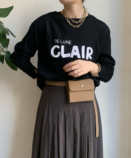 DouDou(ドゥドゥ)の「【WEB限定】CLAIRハンドロゴロンTEE(Tシャツ/カットソー・レディース・オフホワイト/ネイビー/ブラック・FREE)」の21枚目の写真