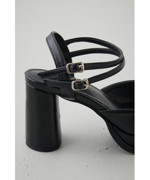 AZUL by moussy（アズールバイマウジー）の「スクエアカットプラットフォームサンダル（サンダル・レディース・シルバー/ブラック・SMALL/MEDIUM/LARGE/LL）」の7枚目の写真