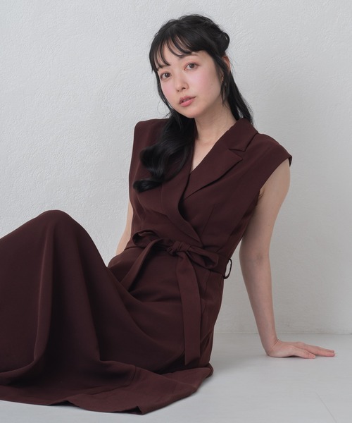 MISCH MASCH（ミッシュマッシュ）の「新色追加 ZOZO限定 テーラードカラーフレアワンピース（ワンピース・レディース・ネイビー/アイボリー/ブラウン・ﾌﾘ-）」の18枚目の写真