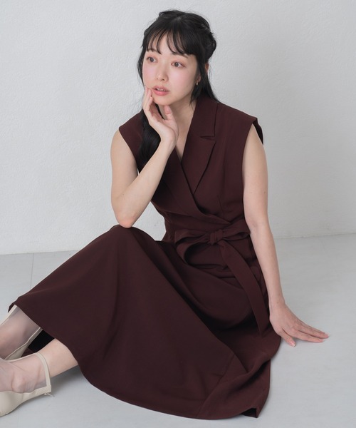 MISCH MASCH（ミッシュマッシュ）の「新色追加 ZOZO限定 テーラードカラーフレアワンピース（ワンピース・レディース・ネイビー/アイボリー/ブラウン・ﾌﾘ-）」の22枚目の写真