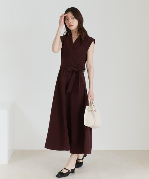 MISCH MASCH(ミッシュマッシュ)の「新色追加 ZOZO限定 テーラードカラーフレアワンピース(ワンピース・レディース・ネイビー/アイボリー/ブラウン・フリ-)」の19枚目の写真