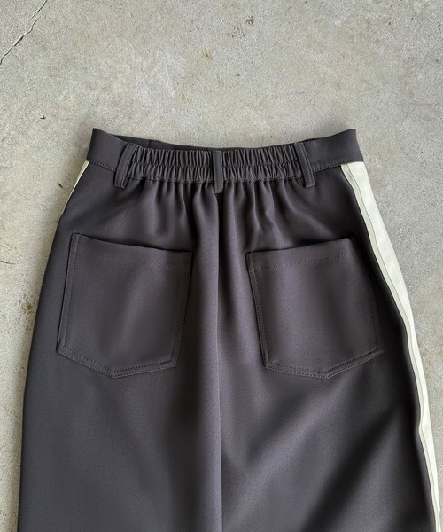 callautia（カラウティア）の「サイドラインIラインスカート（スカート・レディース・ブラック/アイボリー/ダークグレー・SMALL/MEDIUM/LARGE）」の20枚目の写真