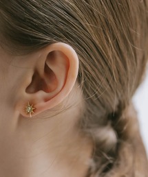 Ops.（オプス）の「ピアス 金属アレルギー対応 シルバー925 ゴールド ブラックオニキス 星  【solaria ソラリア】（ピアス（両耳用））」