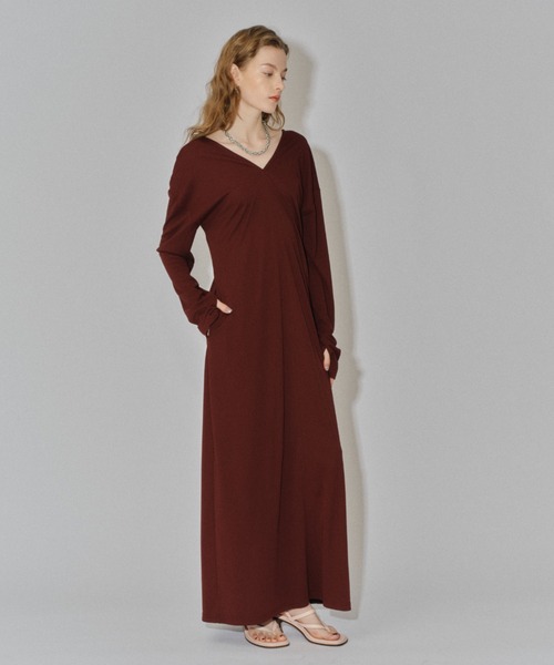 yae(ヤエ)の「2way V-neck dress /2wayVネックドレス(ワンピース・レディース・ボルドー/ブラック/ネイビー・36/38)」の8枚目の写真